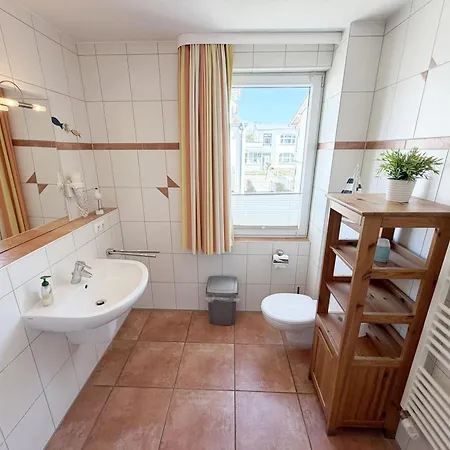 Apartment Mr Haus Möwe Ii Whg 05 Rügenglück Mit Balkon *